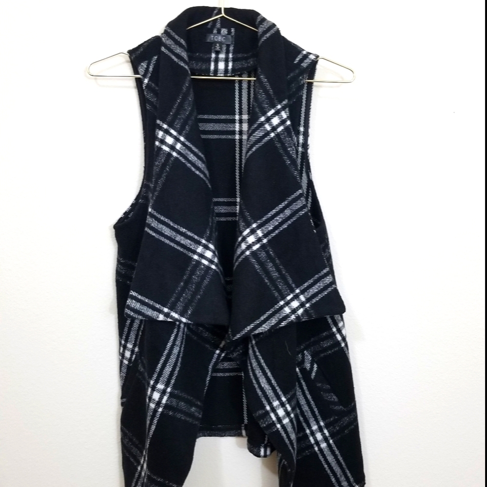 TCEC color block, plaid, sleeveless cardigan